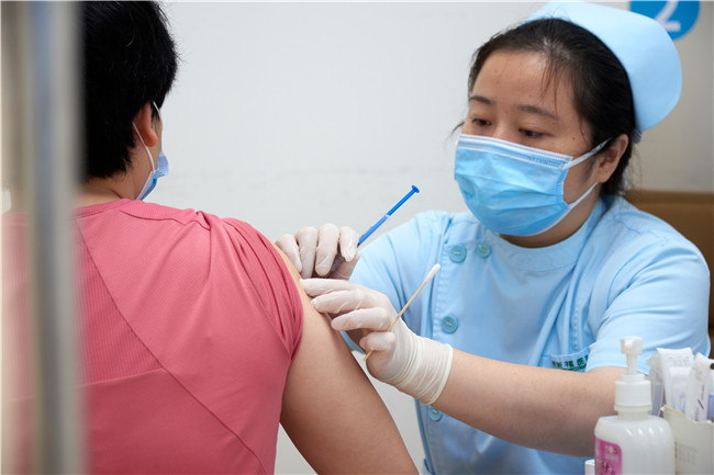 HPV四价疫苗到院，可约二、三针，约完即止！