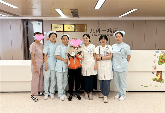脑袋里长瘤子？勇敢少年战胜了它！