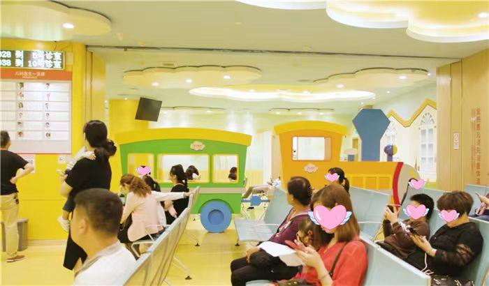 【羊城派】孩子上吐下泻，这个病进入高发期