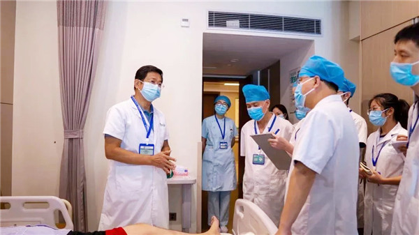 影像学提示肿瘤，活检却没找到癌细胞？