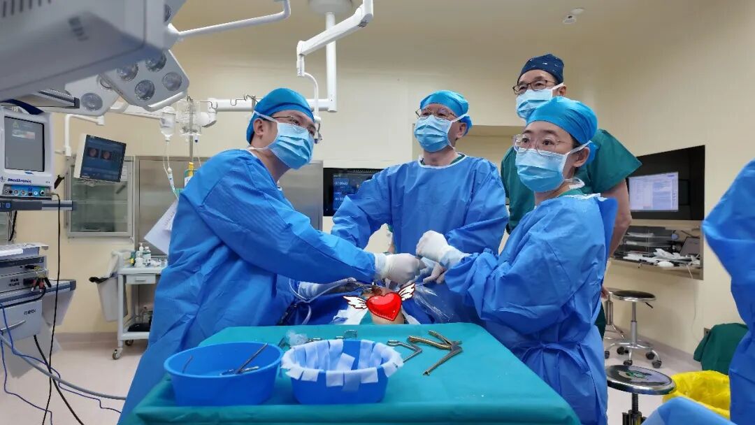 当复杂颅底肿瘤遇上实力专家团队，结局有了新可能