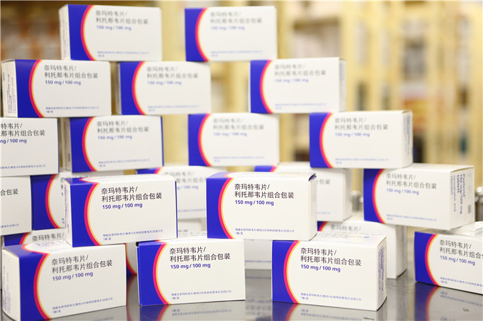 【信息时报】家里备了“新冠药”该怎么用？突然阳了居家还是去医院？医生：这6类人群要注意