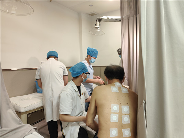 【花城广州】三伏天冬病夏治 天灸初伏贴起来