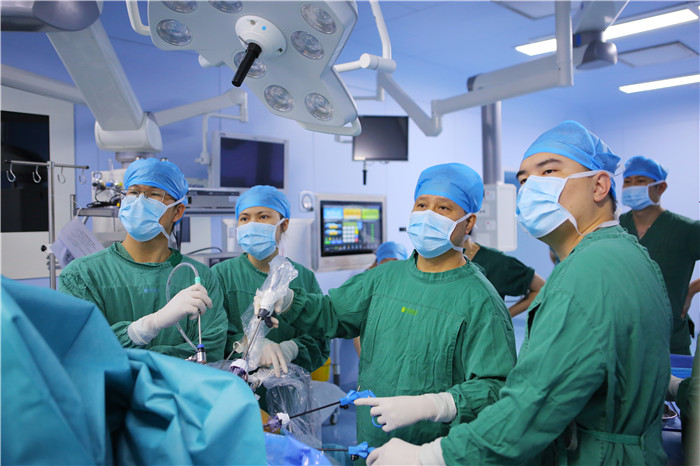 【家庭医生在线】“照亮”切肝路径|广东祈福医院首例ICG荧光导航肝癌切除术开展