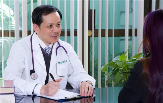 岭南名医丨蒋春林：怀揣梦想砥砺前行，倾情守护女性健康