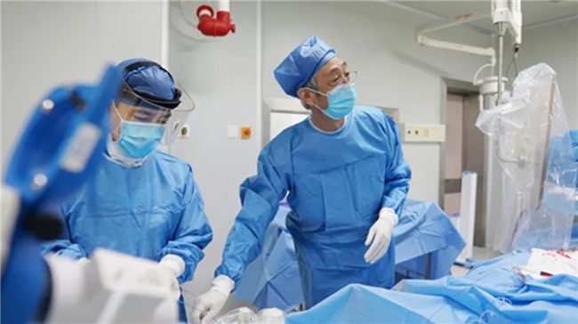 【家庭医生在线】“大禹治水”的招儿 破解消化道出血同样管用？